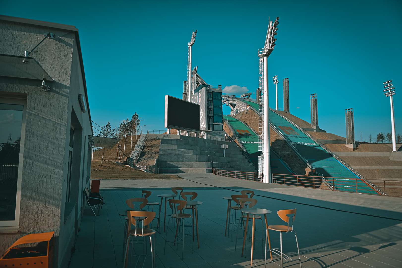 Restaurant2