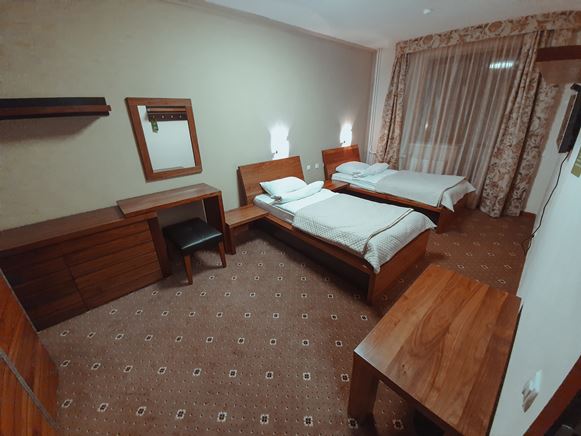 Familyroom1