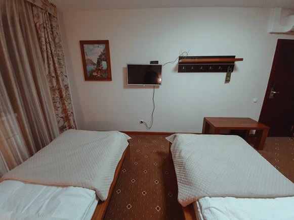 Familyroom3