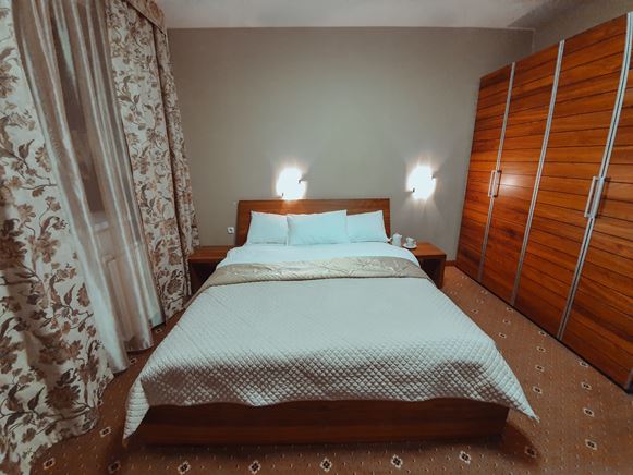 SENIORSUITE2