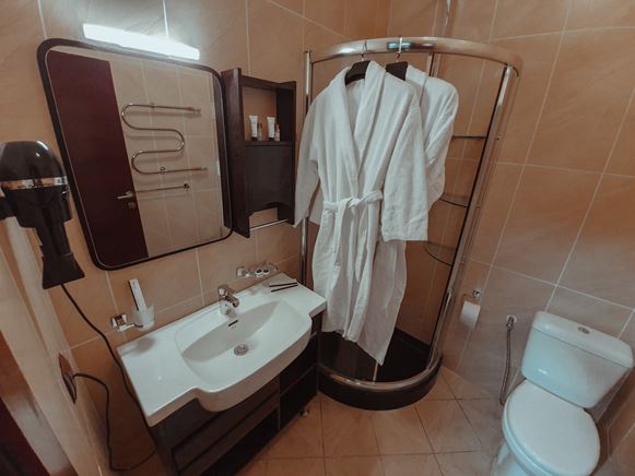 SENIORSUITE4