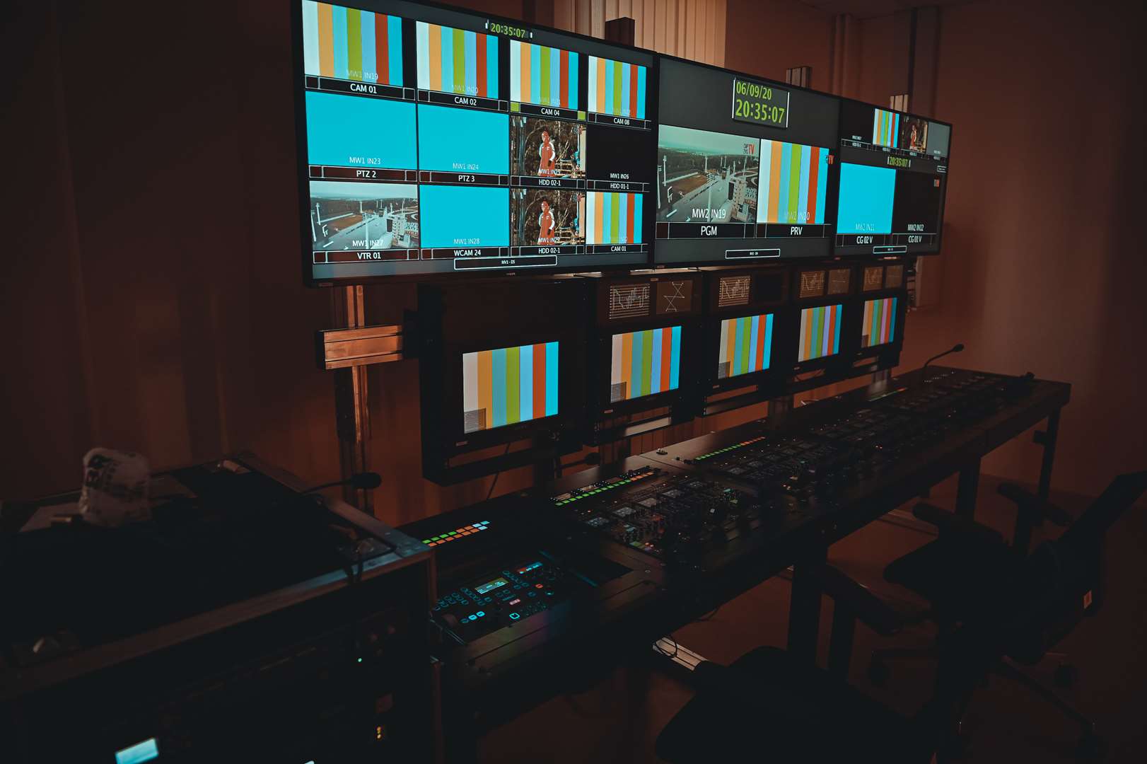 tvstudio2